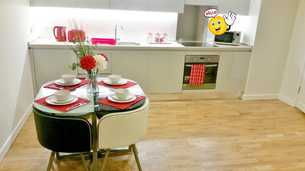 Kohinoor Serviced Apartments Челмсфорд Екстериор снимка