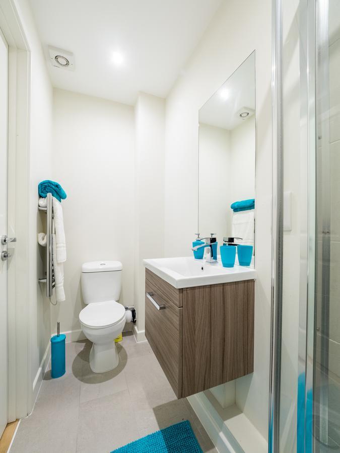 Kohinoor Serviced Apartments Челмсфорд Екстериор снимка